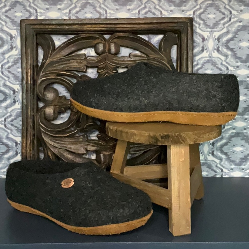 NEW WoolFit High Back Felt Slippers